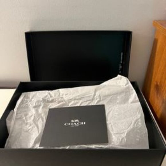 Coach Slides / G4153 - Size 11 Men's - Never Worn - Picture 5 of 7